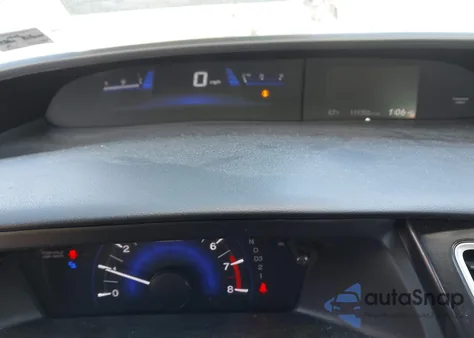 2013 Honda Civic Lx z USA, uszkodzony, nr VIN 2HGFB2F51DH591946